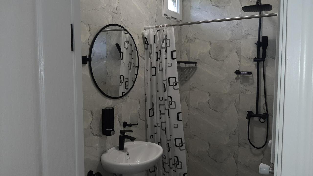 Hotel Terkhena à Kazbegi Extérieur photo